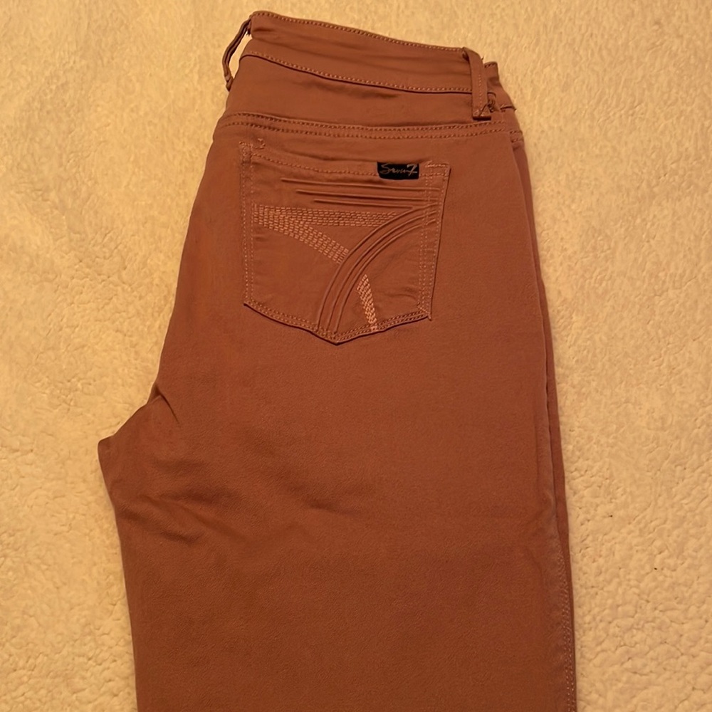 Seven7 high rise skinny jeggings. Size 8, pretty rose color.